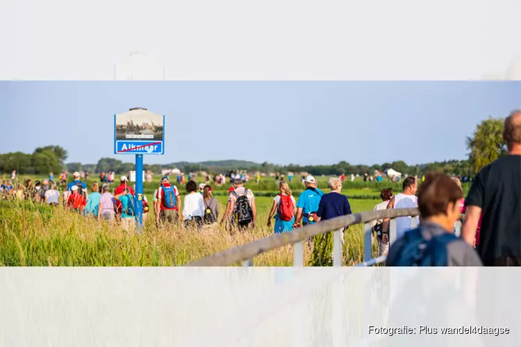 Blaren en bezinning voor wandelaars: "Ik heb overal spierpijn, maar we gaan door"