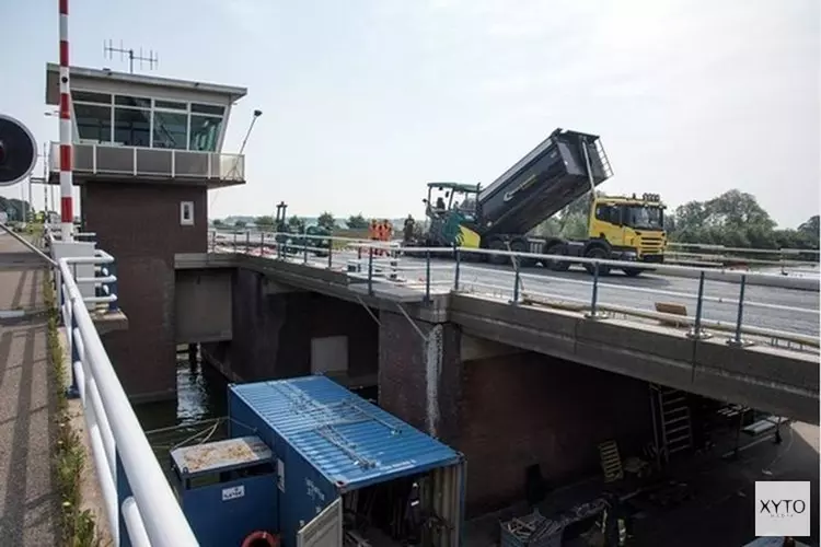 Verkeer bij Alkmaar muurvast na storing Leeghwaterbrug