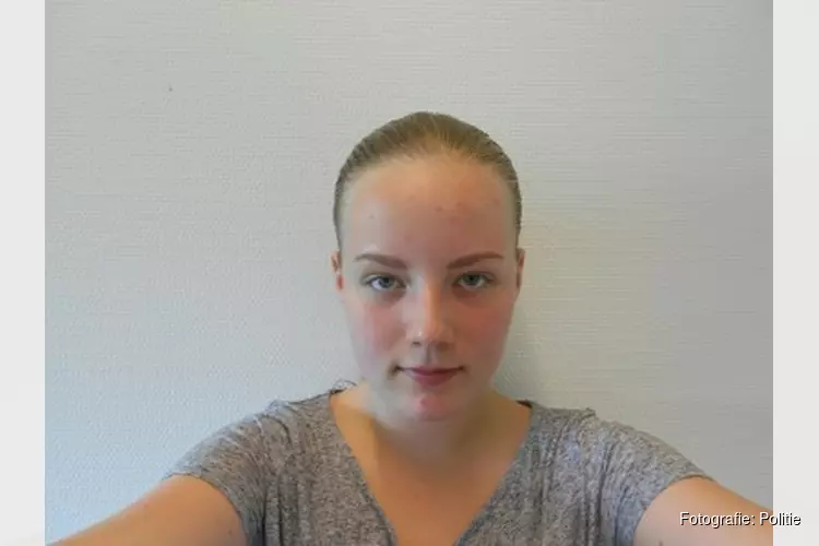 Naomi Dolle (16) uit Heerhugowaard vermist