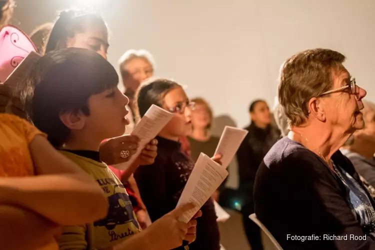 Leer zingend Nederlands tijdens Zing ‘es bij Cool kunst en cultuur