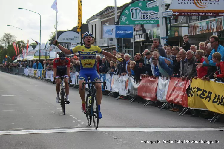Roel van Kordelaar geniet ook als toeschouwer volop van Tour de Waard
