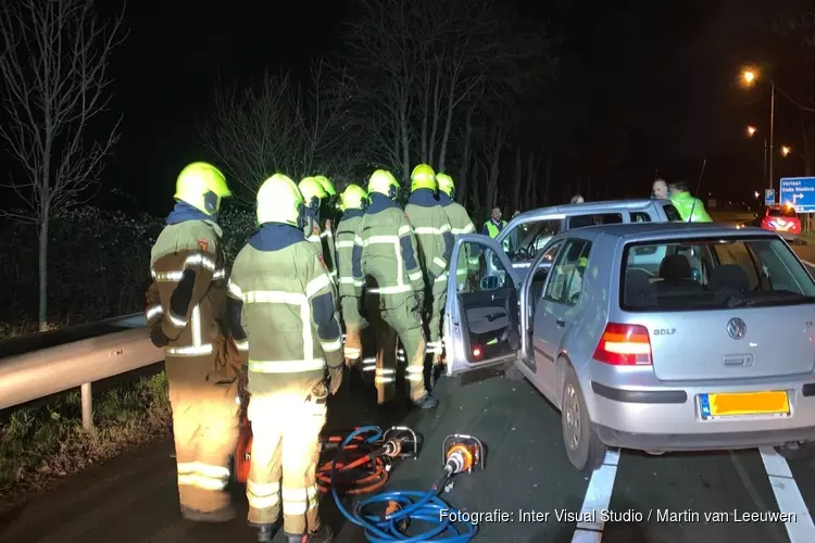 Ongeval A.C de Graafweg, automobilist bekneld