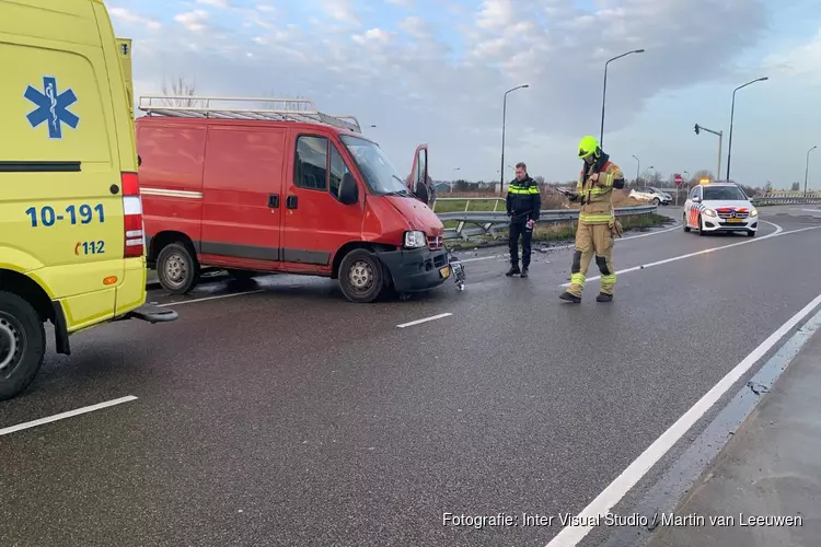 Man raakt lichtgewond bij eenzijdig verkeersongeluk in Heerhugowaard