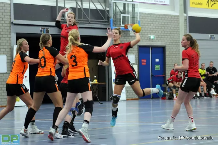 Heerhugowaardse handbalderby blijft onbeslist