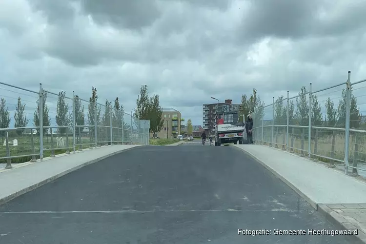 Gemeente plaatst hekken tegen brugspringers