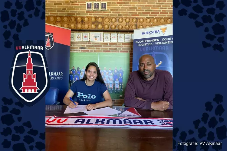 Surinaams international Amy Banarsie maakt overstap van PEC Zwolle naar VV Alkmaar
