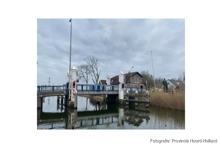 Vrijdagochtend onderhoud aan hefbrug Oterleek (N508) over de Schermerringvaart