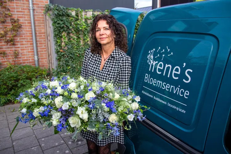 Bloemcreaties, met liefde gemaakt