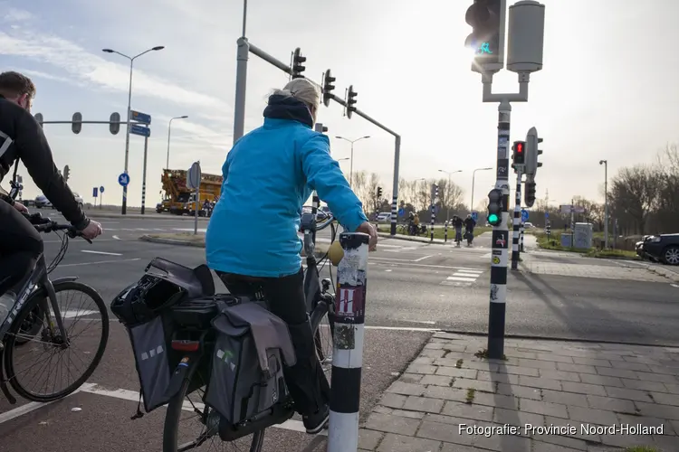 Provincie maakt fietsen comfortabeler en veiliger door slim instellen verkeerslichten