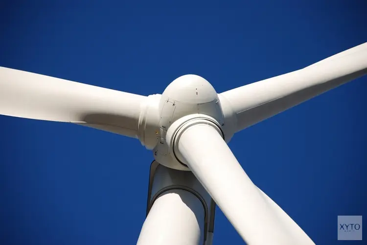 Besluiten over windmolens en woningbouw in Langedijk-West